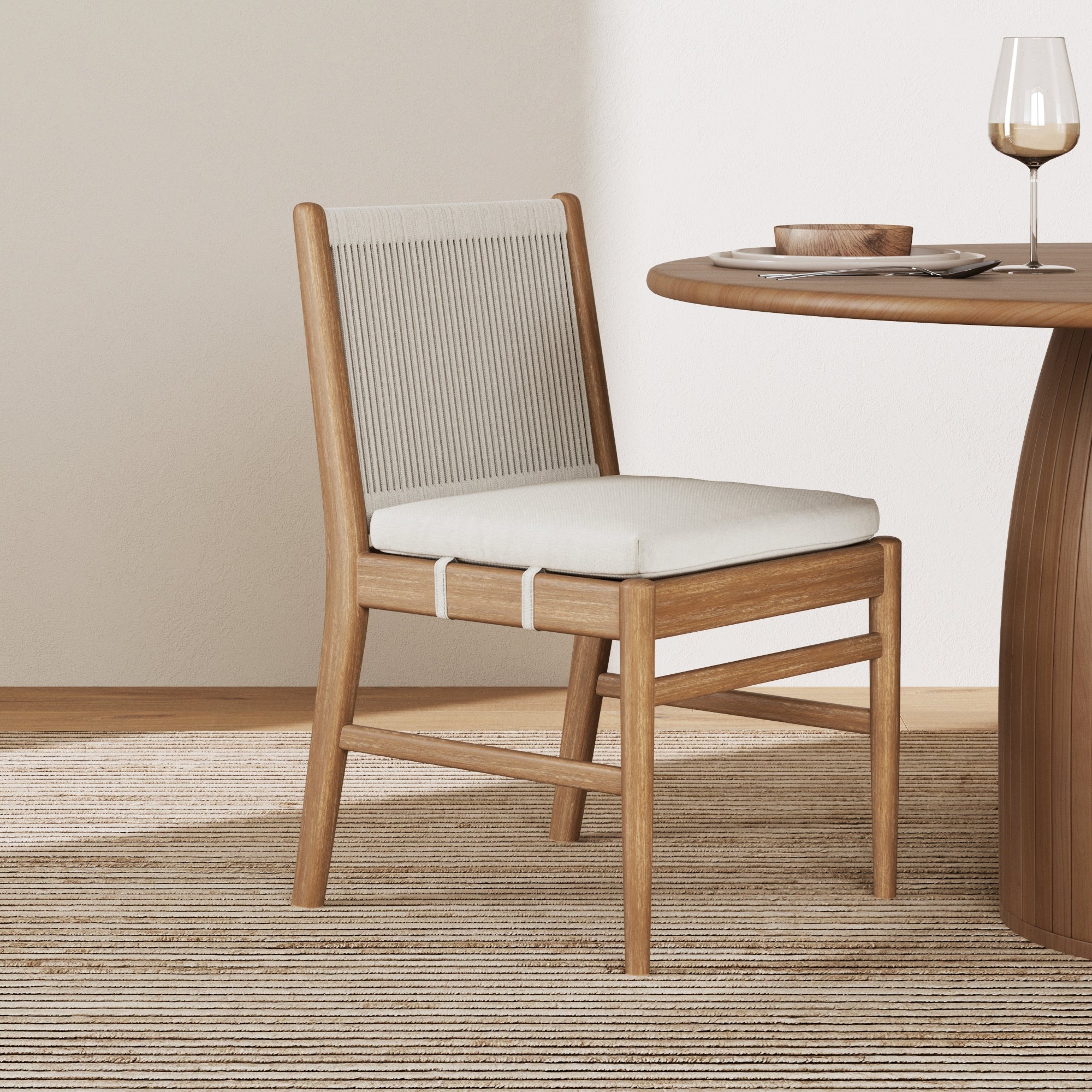 Chaise de salle à manger en corde tressée dossier en bois brossé clair