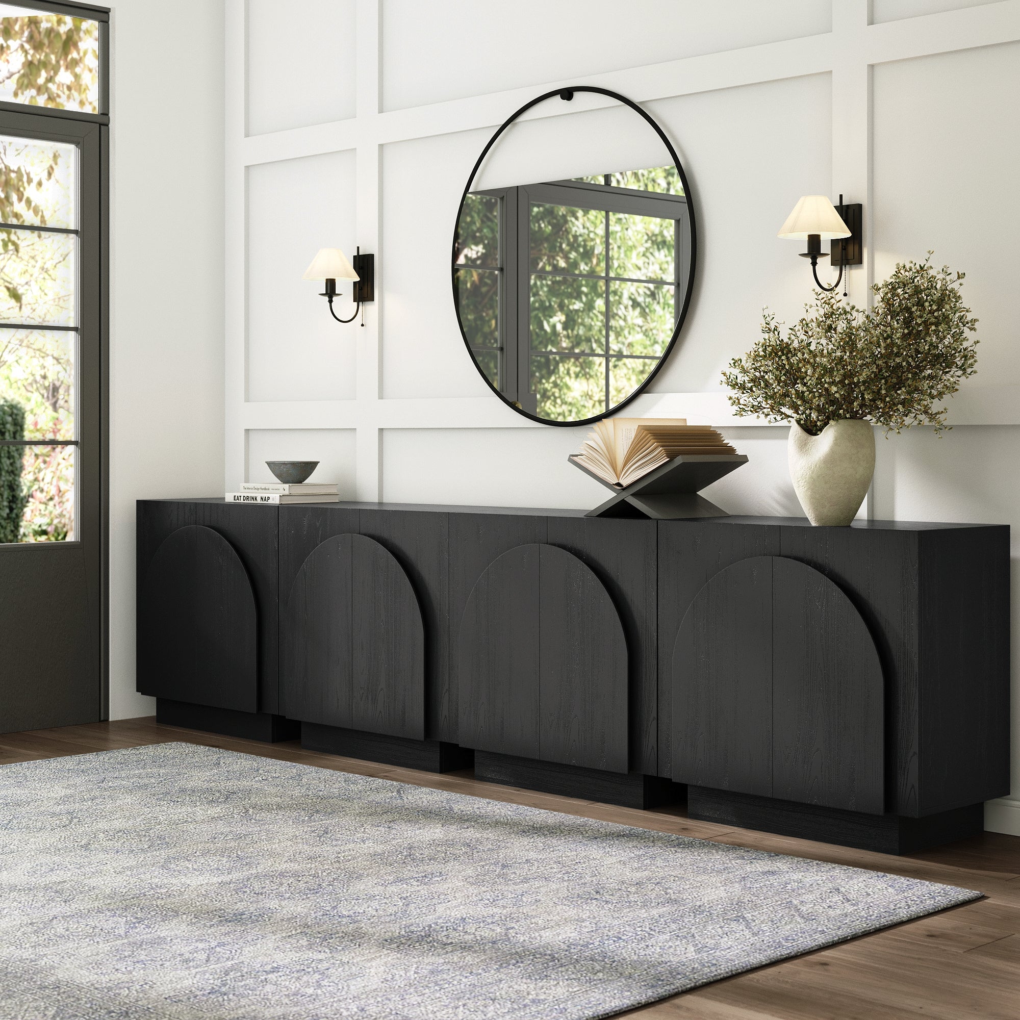 Meuble TV console cintré en bois pour téléviseurs jusqu'à 100 po, noir