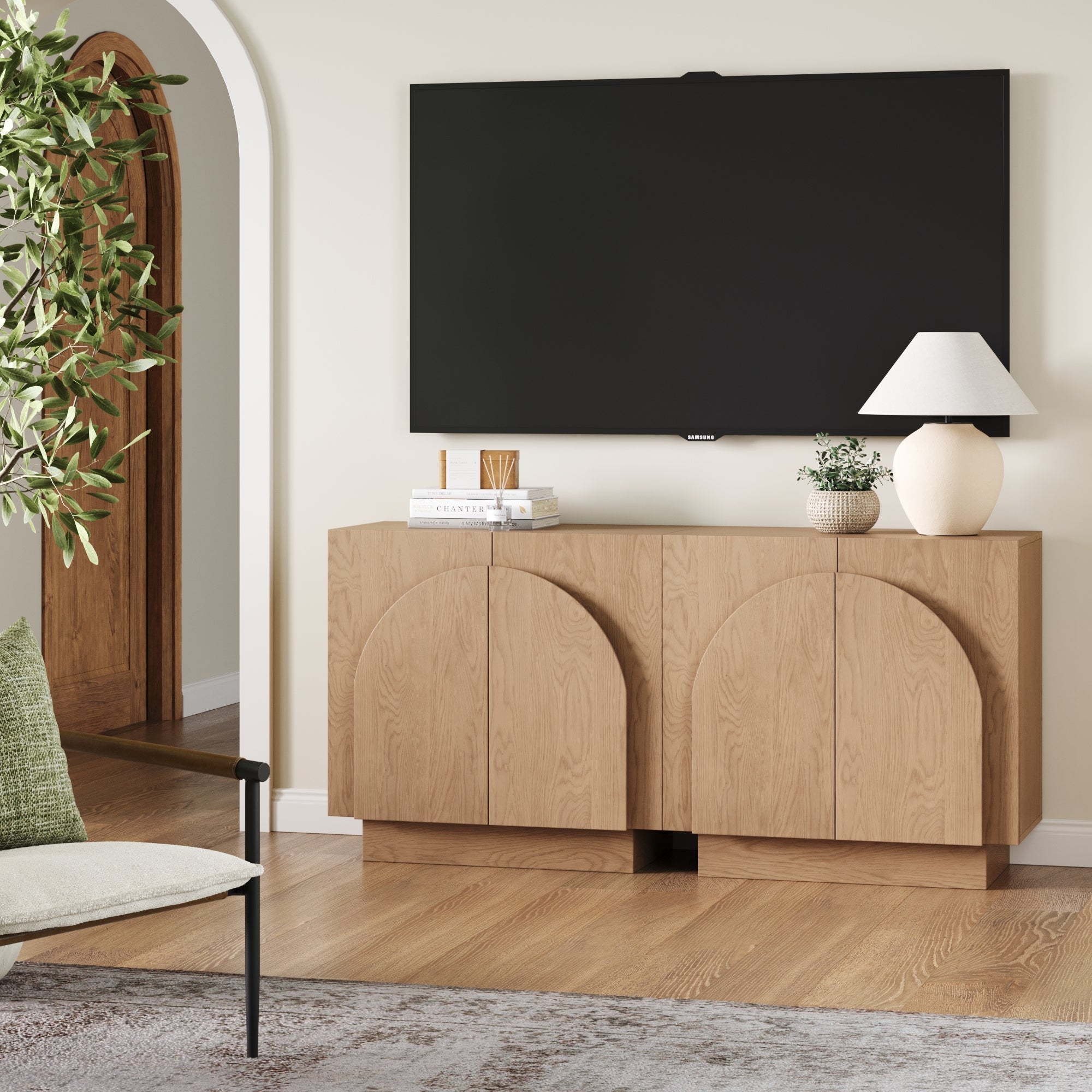 Meuble TV en bois cintré pour téléviseurs jusqu'à 65 po Chêne