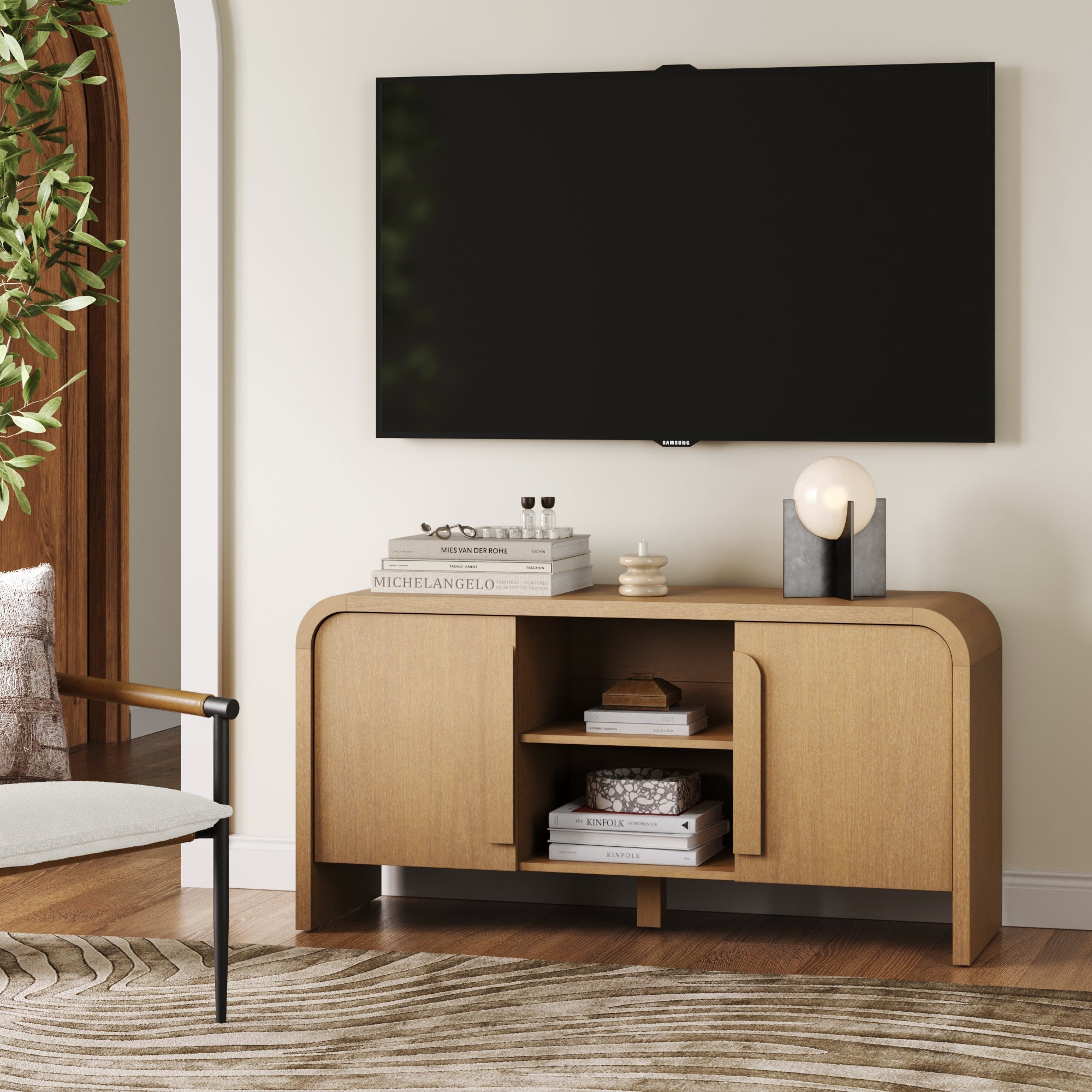 Meuble TV ou console média en chêne clair cintré